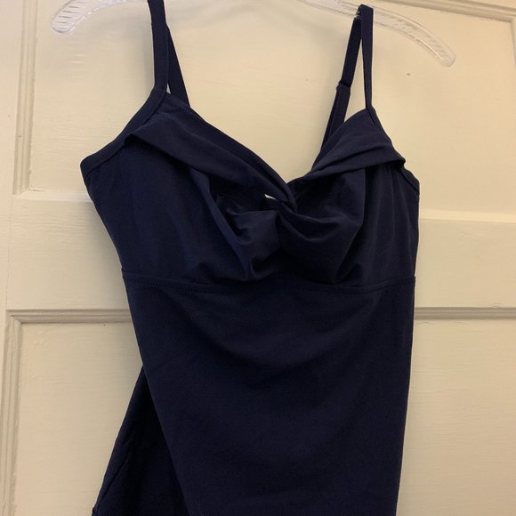 Athleta Other - ATHLETA TWISTER TANKINI TOP NAVY BLUE